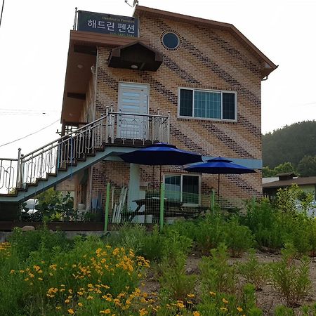 Hongcheon Haedrin Pension Exterior photo